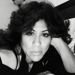 Meet your Posher, Leticia